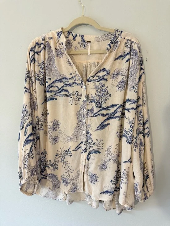 Free People Boho Cream and Navy Floral Button-Front Blouse - Picture 1 of 7